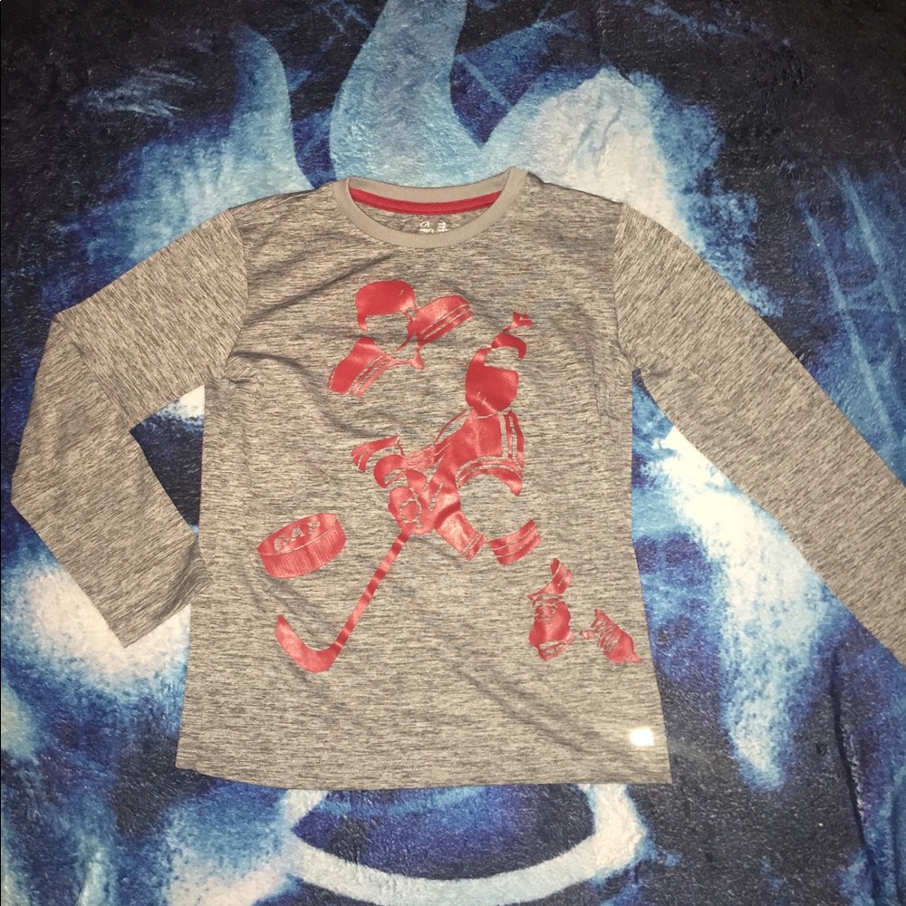 Gap Fit Long Sleeve Hockey Shirt